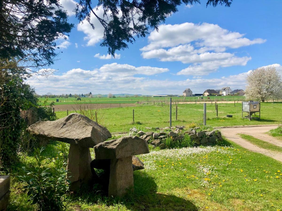 Wandertraum Johann - Fewo Eifel Kruft Esterno foto